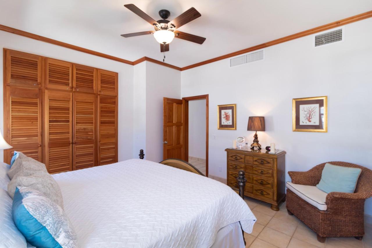 Tara Del Sol Resort San Pedro  Bagian luar foto